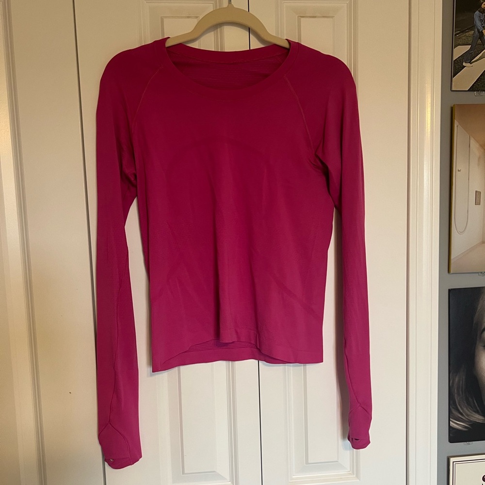 Pink Lululemon swiftly tech
